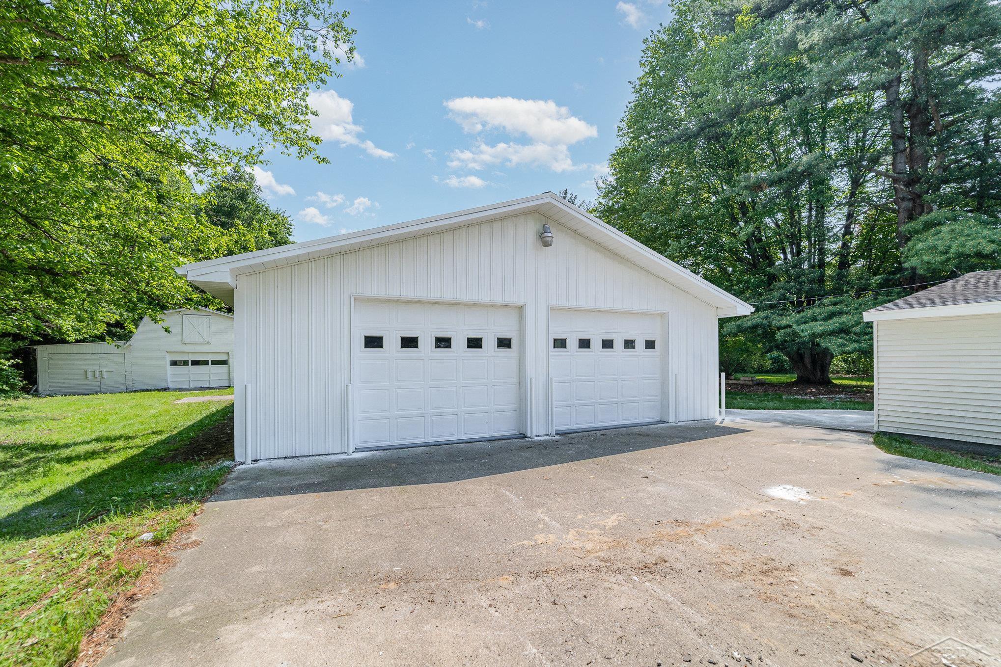 2755 W Burt Road