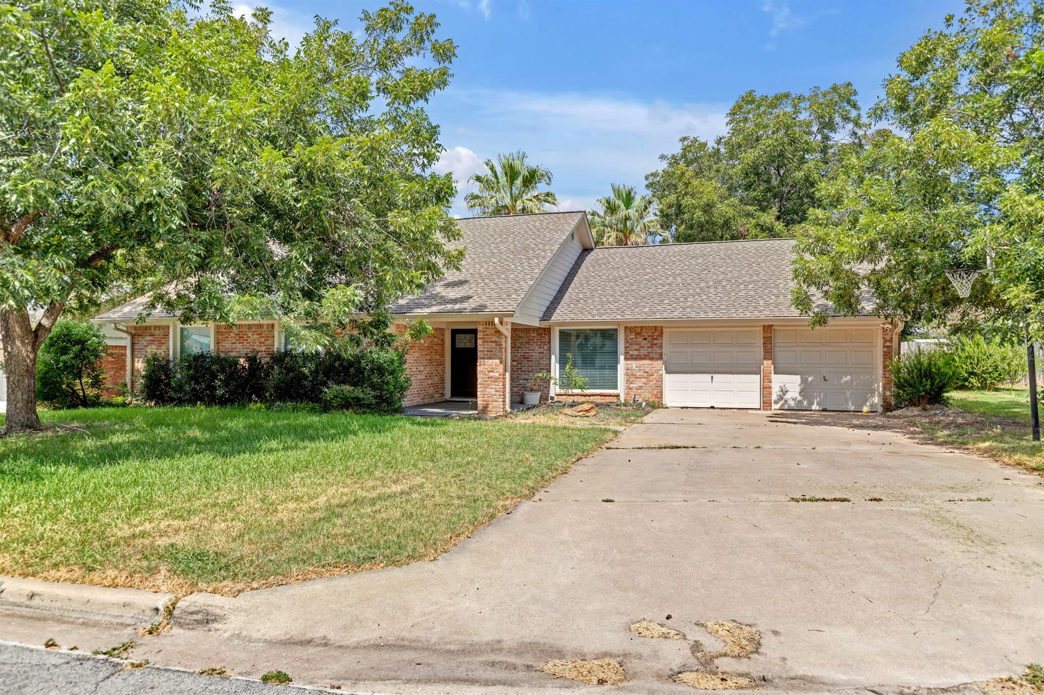 1312 Quailfield CIR