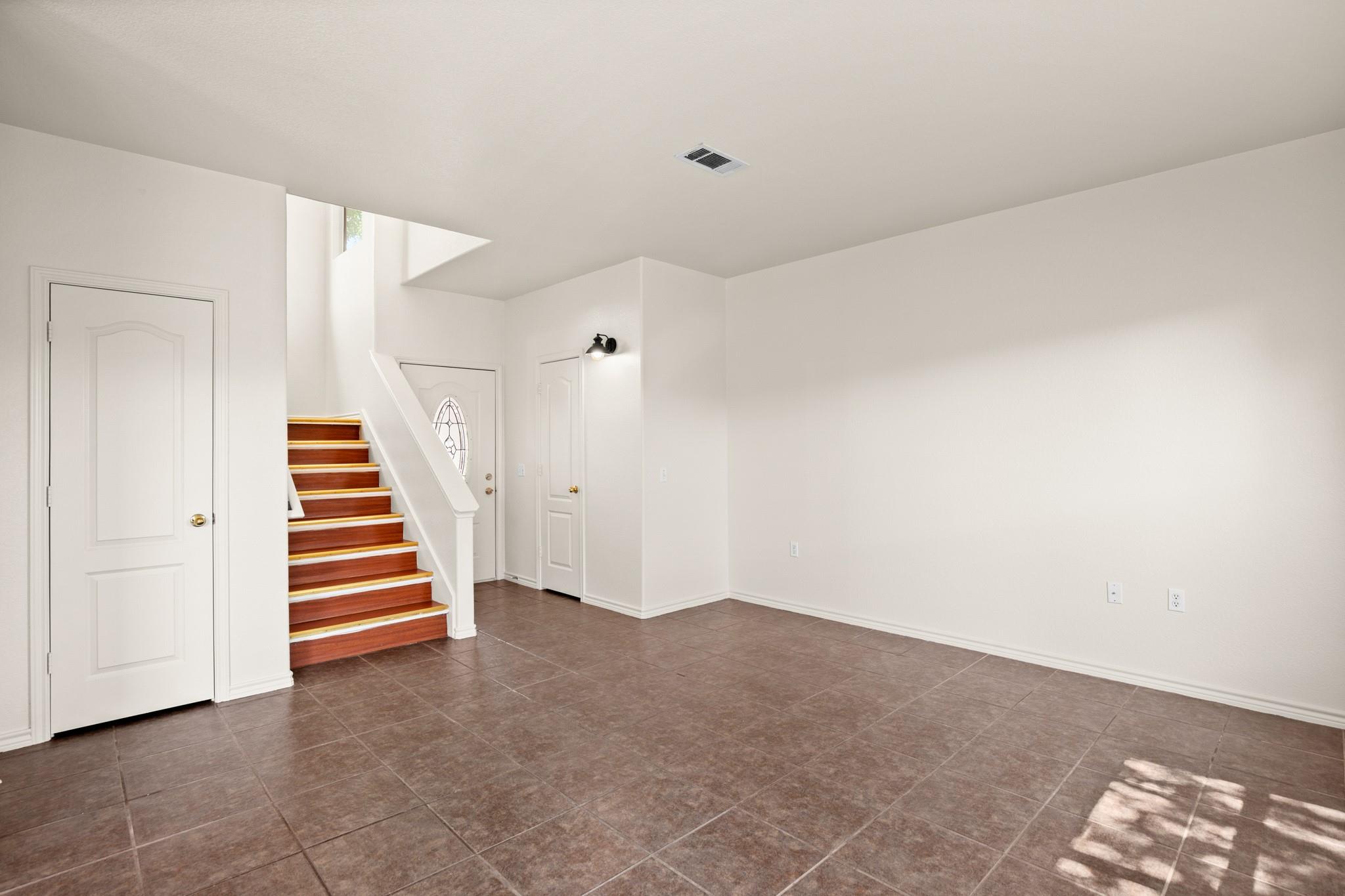 7312 E Ben White BLVD # 16