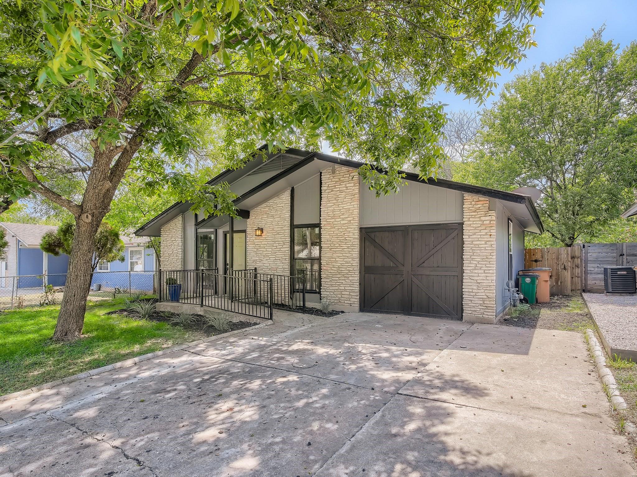 2503 Lakehurst DR