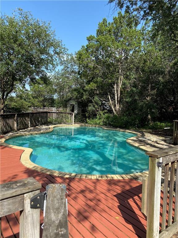 920 Encino DR