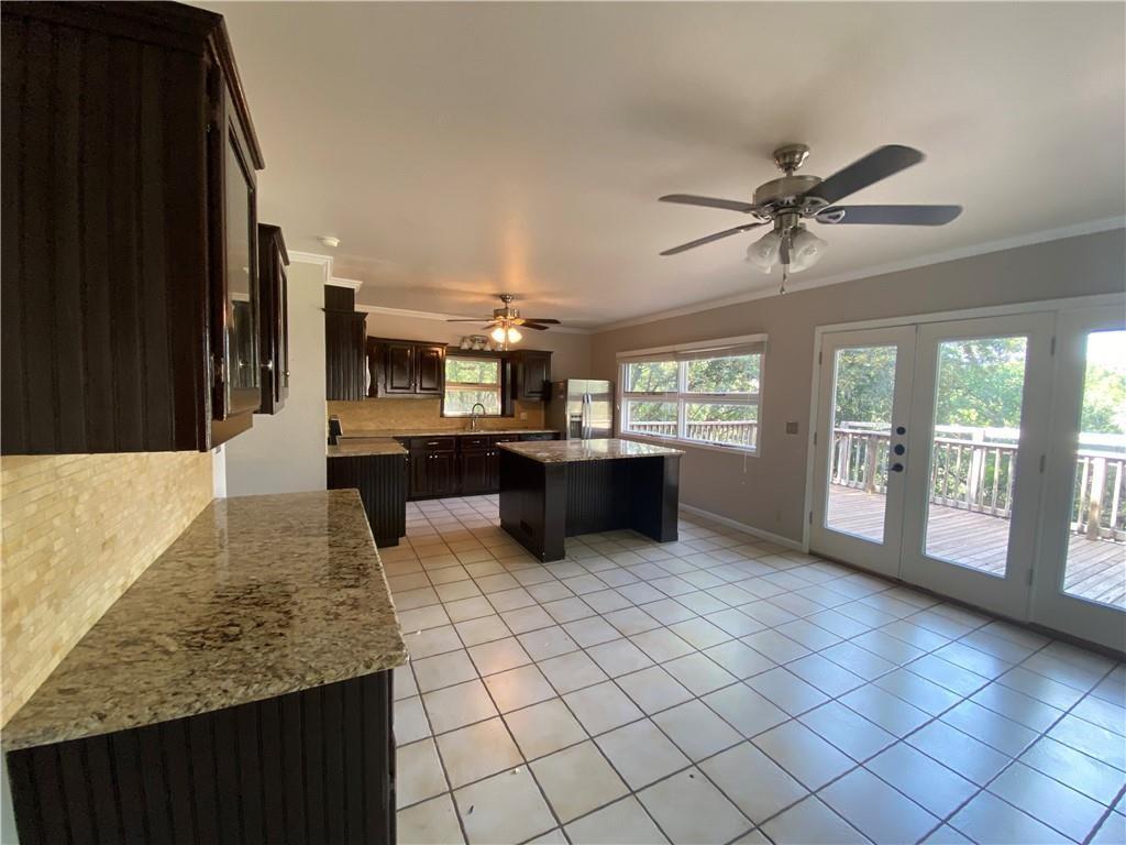 920 Encino DR