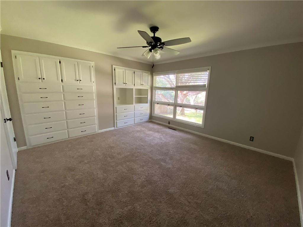 920 Encino DR