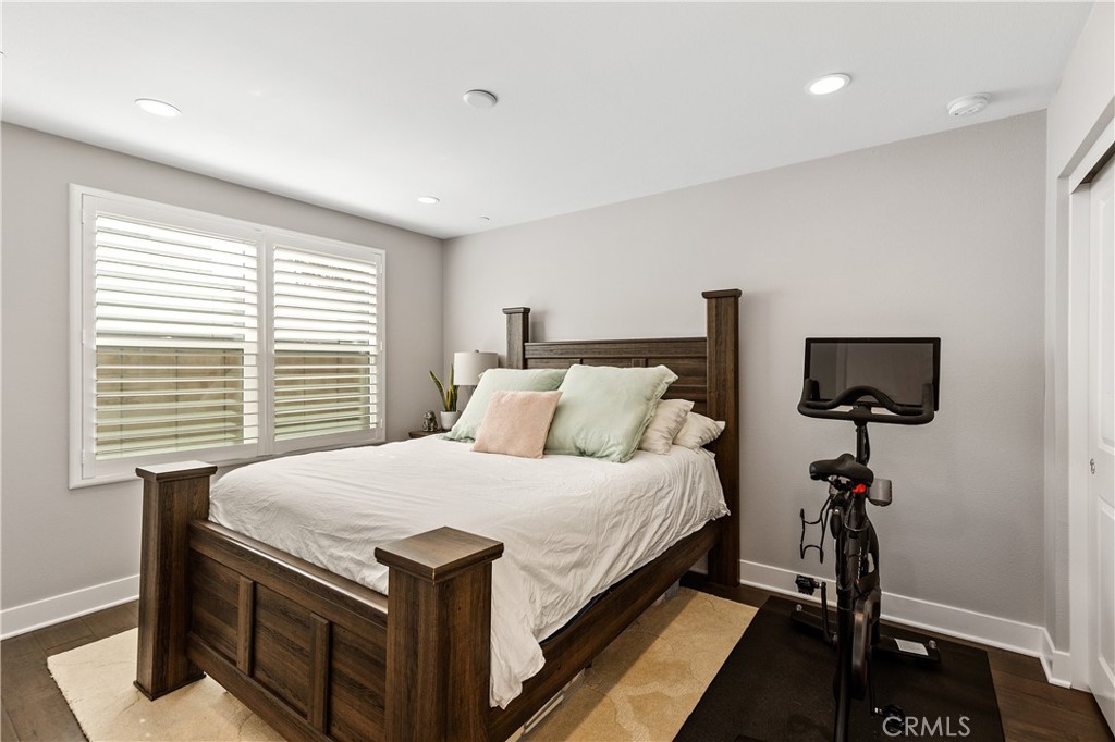 2109 Two Harbors Circle