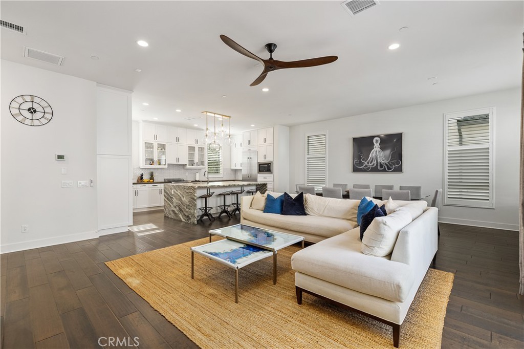 2109 Two Harbors Circle