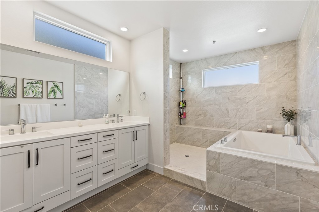 2109 Two Harbors Circle