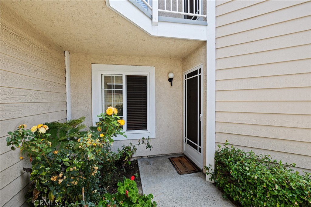 2125 San Anseline Avenue Unit: 2