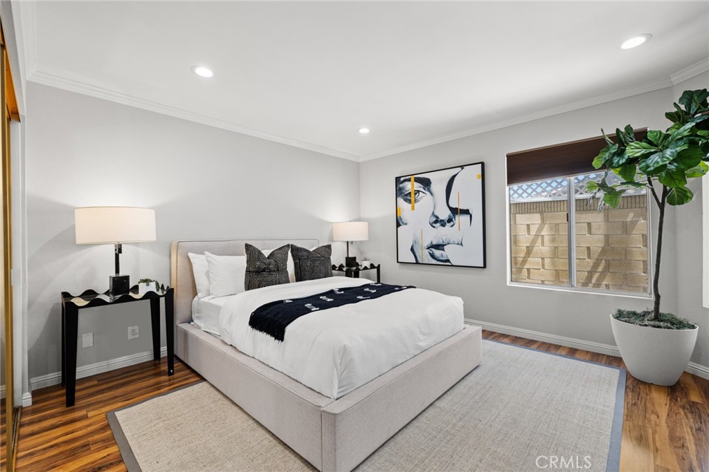 2125 San Anseline Avenue Unit: 2