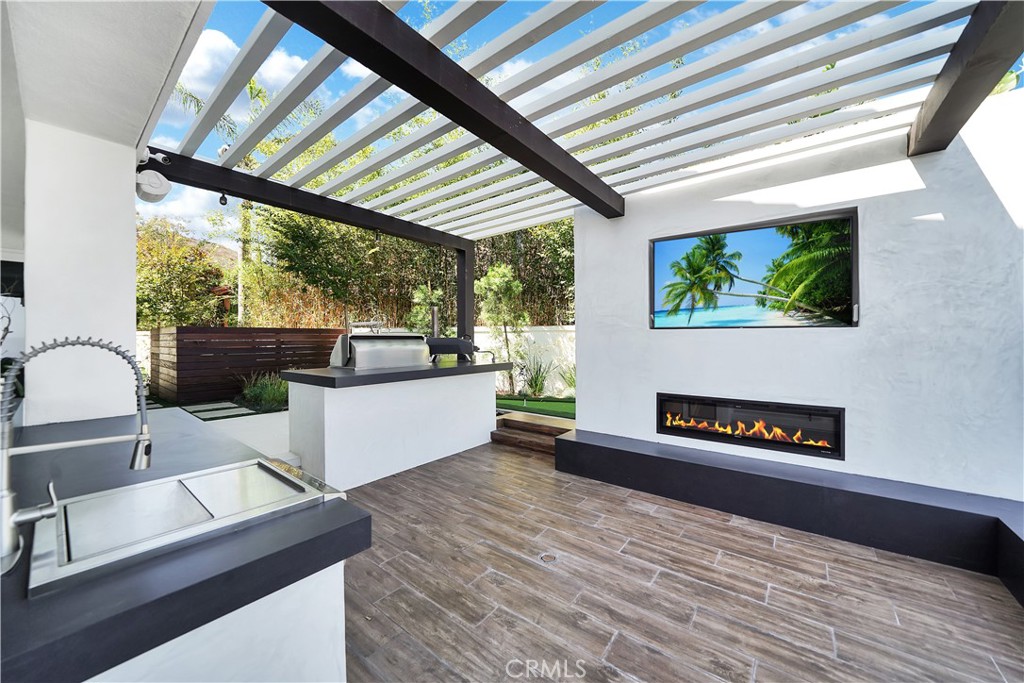 9 Coastal Canyon Drive