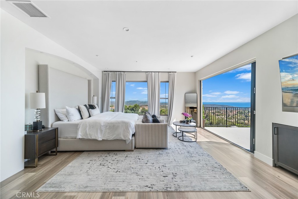 9 Coastal Canyon Drive