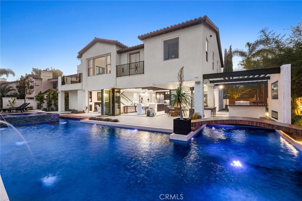 9 Coastal Canyon Drive