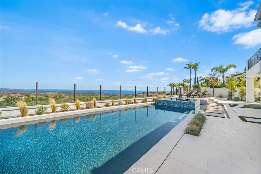 9 Coastal Canyon Drive