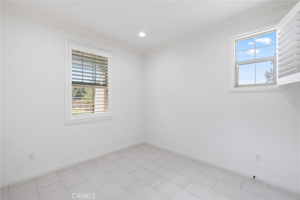 36 Brisbane Court