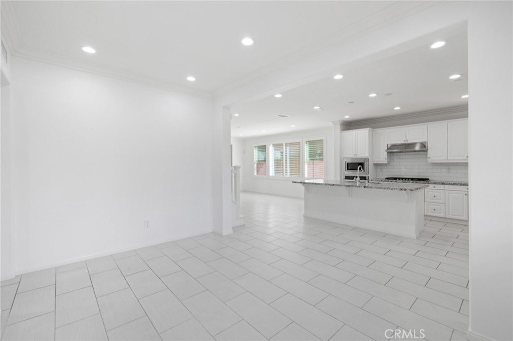 36 Brisbane Court