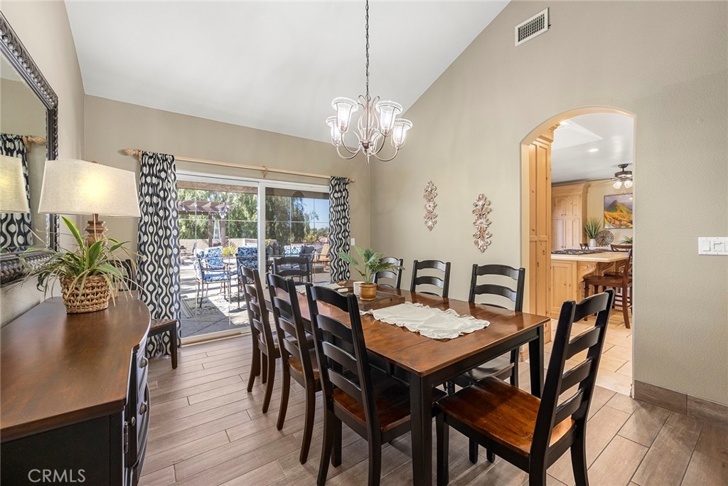 5661 Highland Avenue