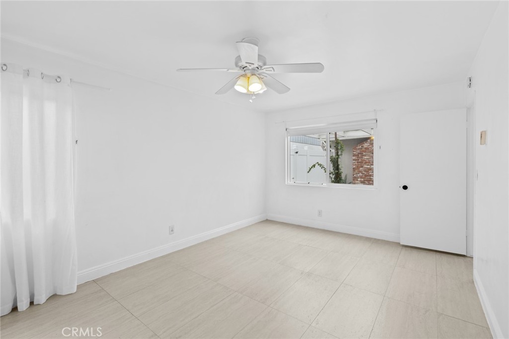 420 Narcissus Avenue