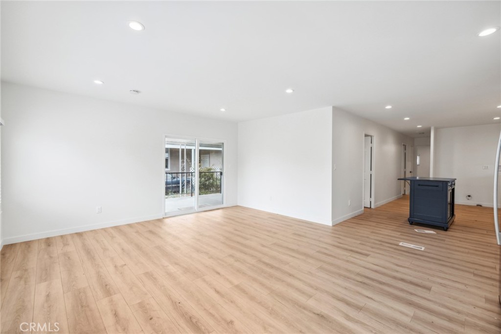 3530 Damien Avenue Unit: 138