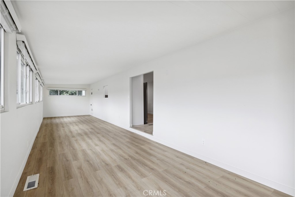 1245 W Cienega Unit: 162