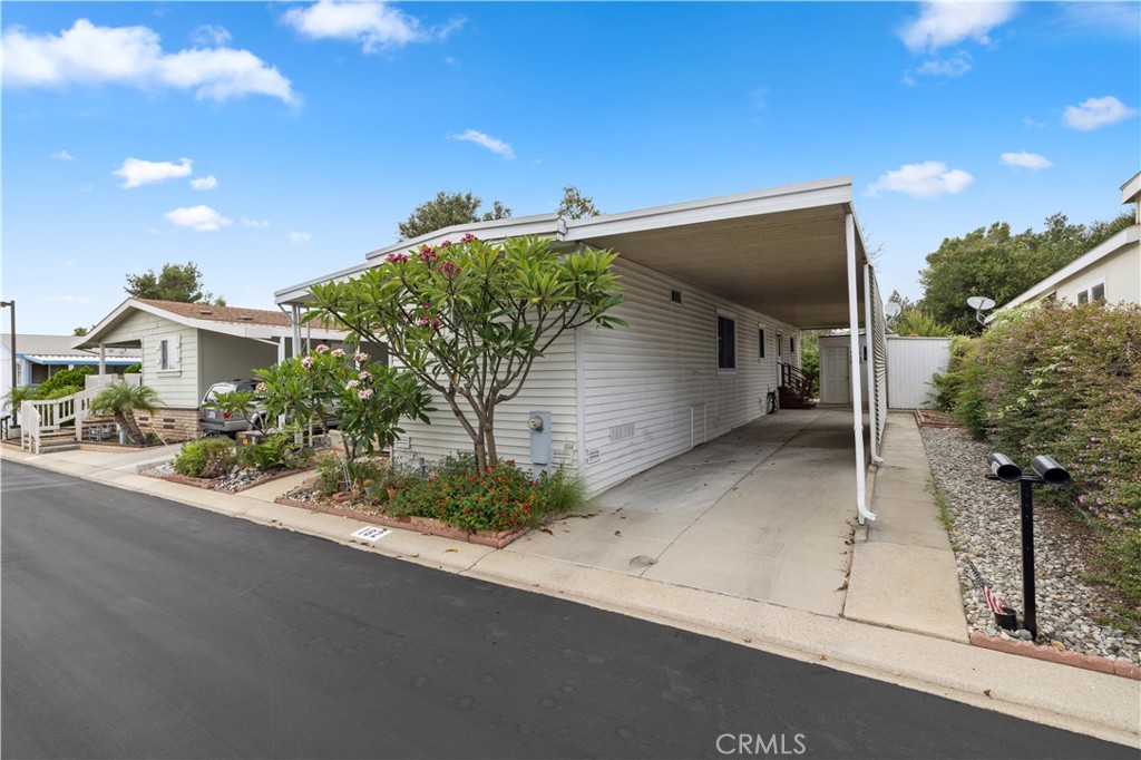 1245 W Cienega Unit: 162