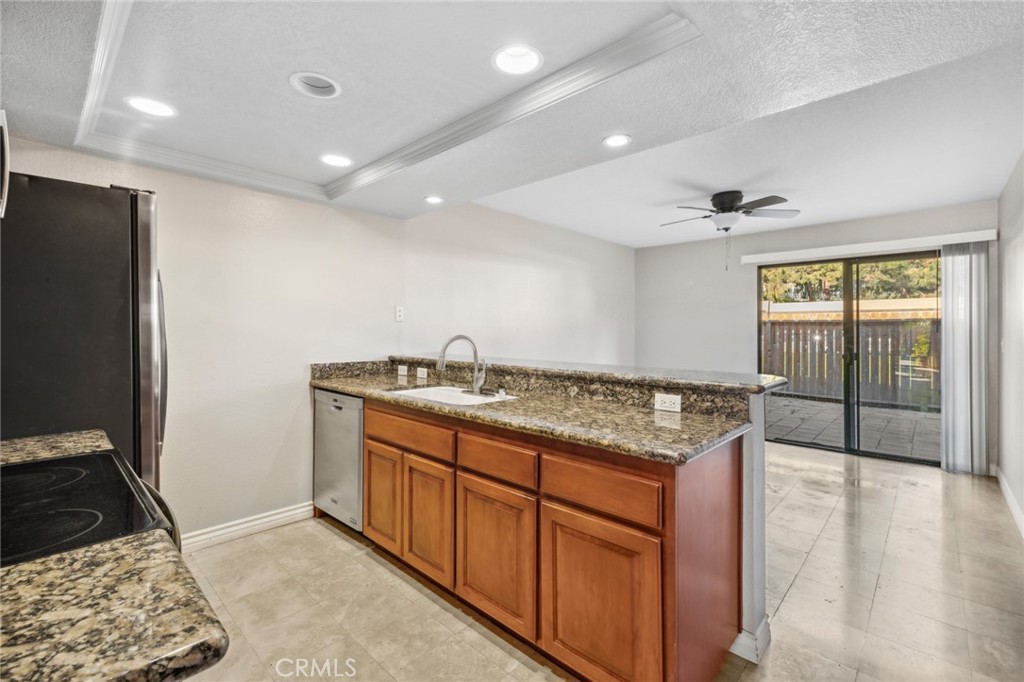 7645 Bay Drive Unit: 104