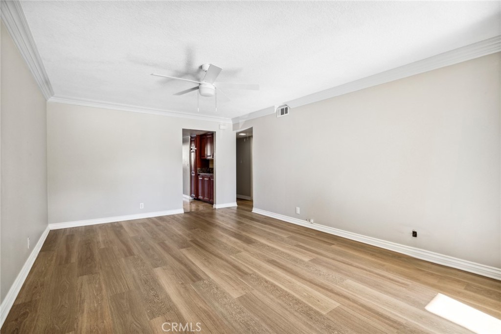 7645 Bay Drive Unit: 104