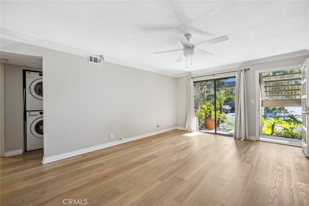 7645 Bay Drive Unit: 104