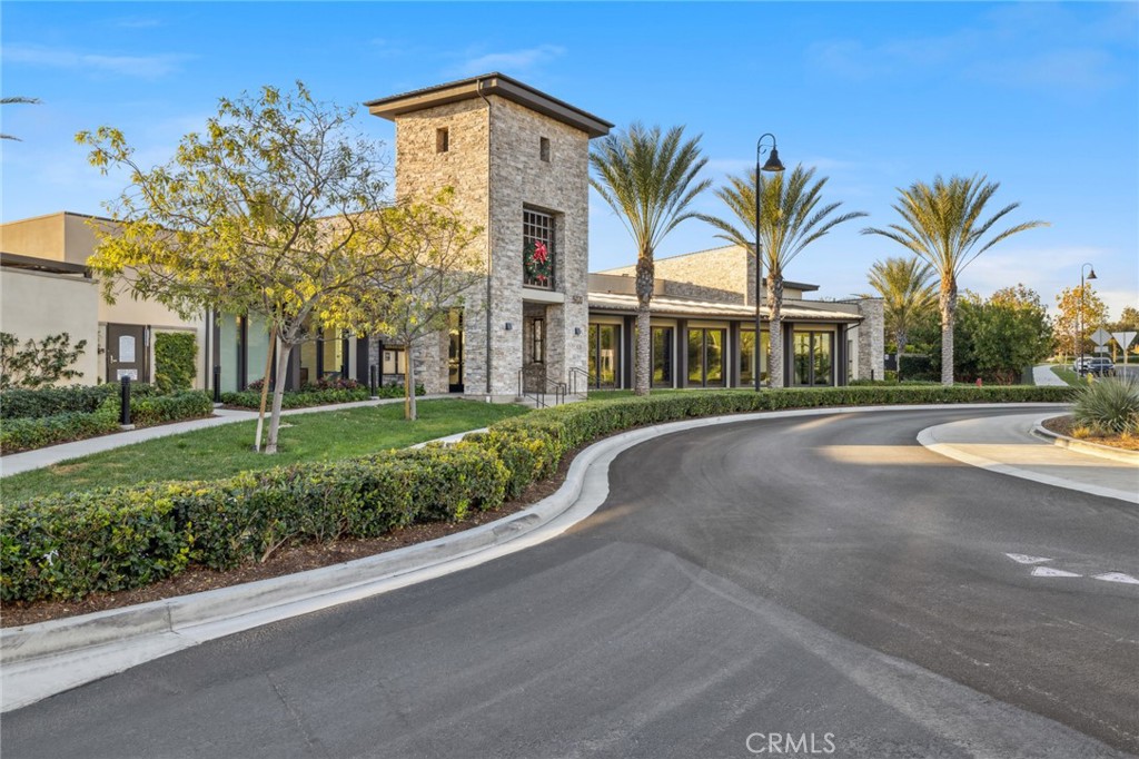 526 Serrano Summit Drive