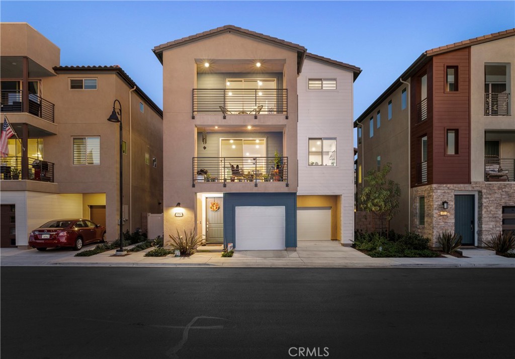 526 Serrano Summit Drive