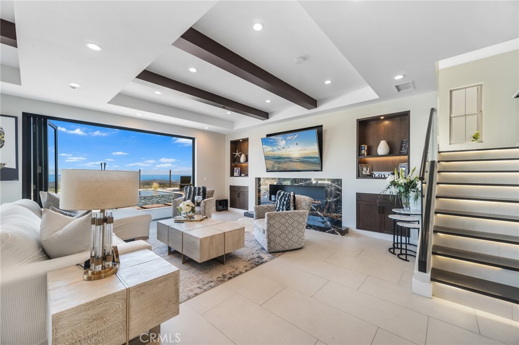 9 Coastal Canyon Drive