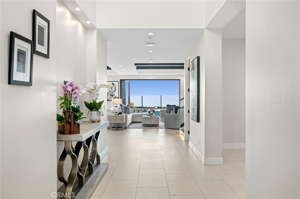 9 Coastal Canyon Drive