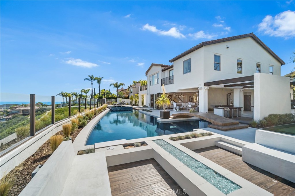 9 Coastal Canyon Drive