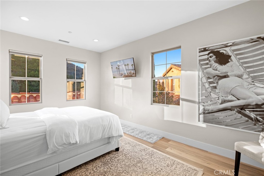 9 Coastal Canyon Drive