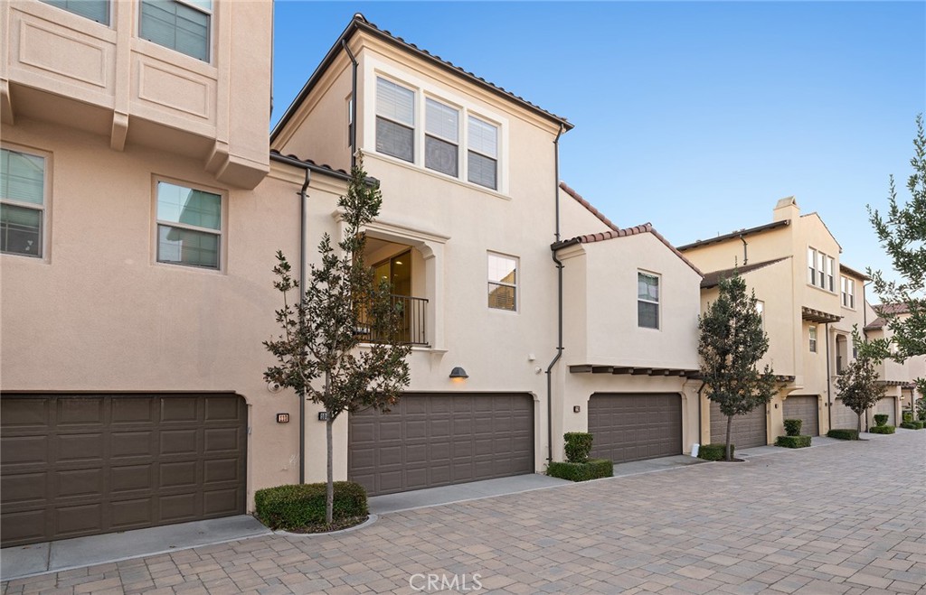 108 Tallowood