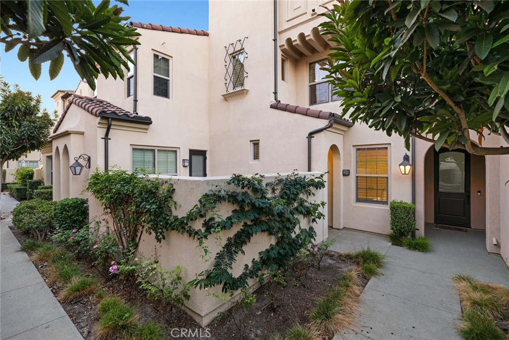 108 Tallowood