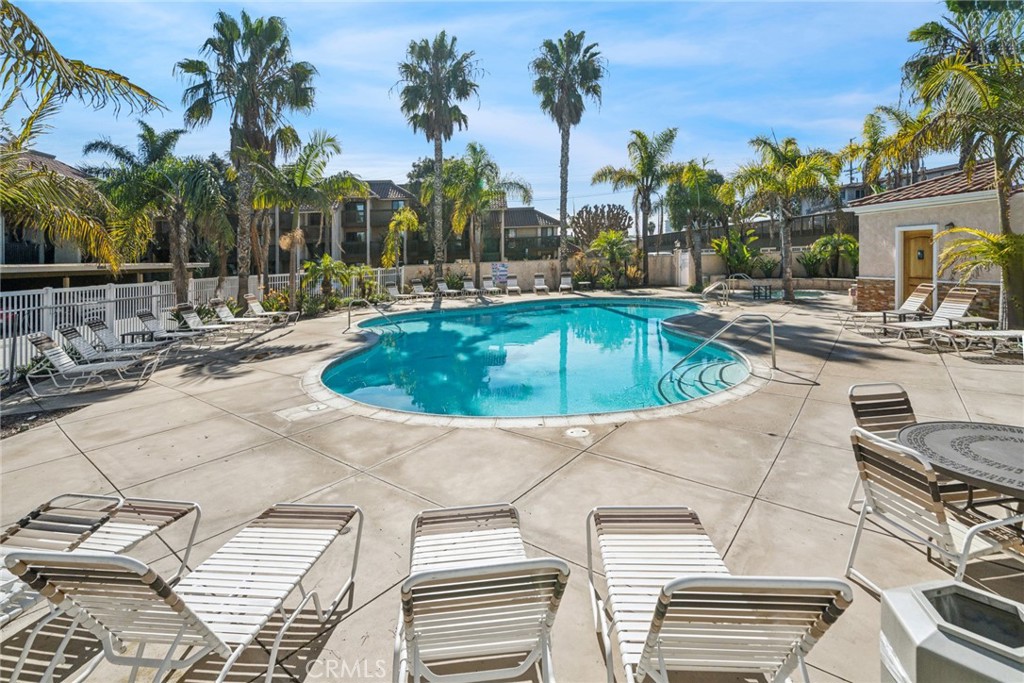 7671 Bay Drive 104