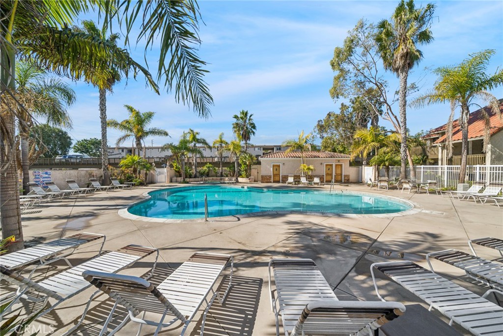 7671 Bay Drive 104