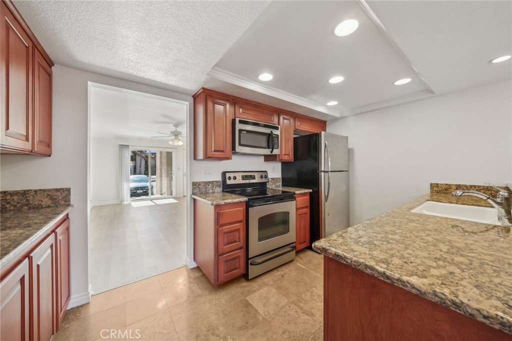 7671 Bay Drive 104