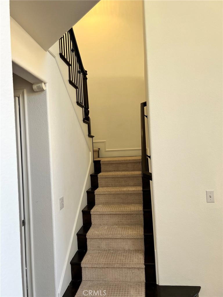 51 Nightingale Drive