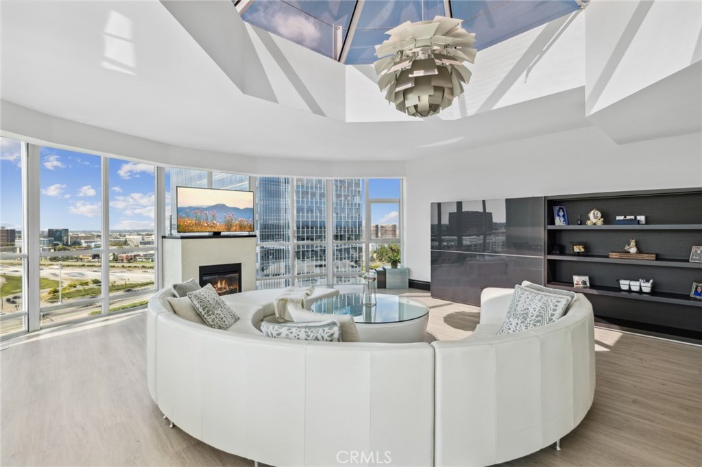 3141 Michelson Drive 1803