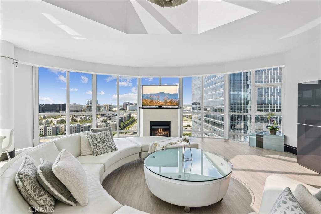 3141 Michelson Drive 1803