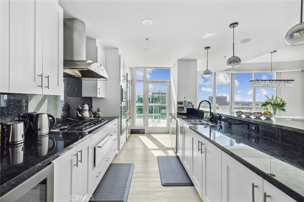 3141 Michelson Drive 1803