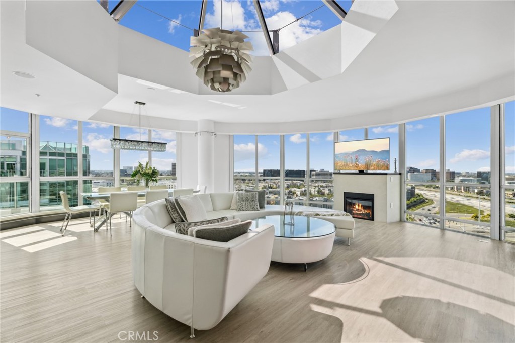 3141 Michelson Drive 1803