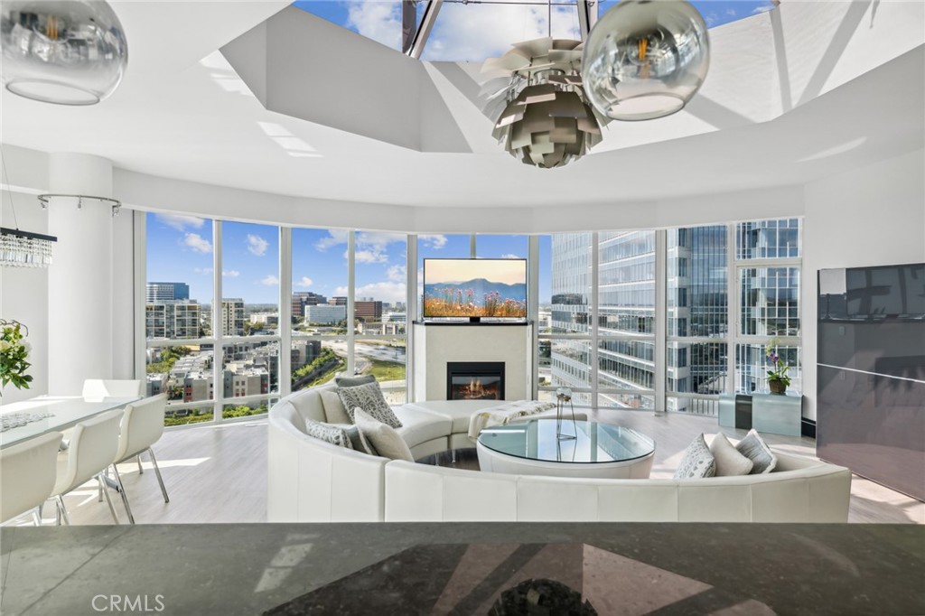 3141 Michelson Drive 1803