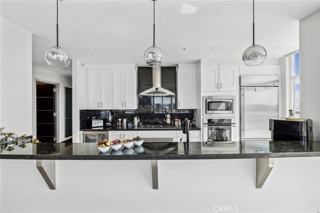 3141 Michelson Drive 1803
