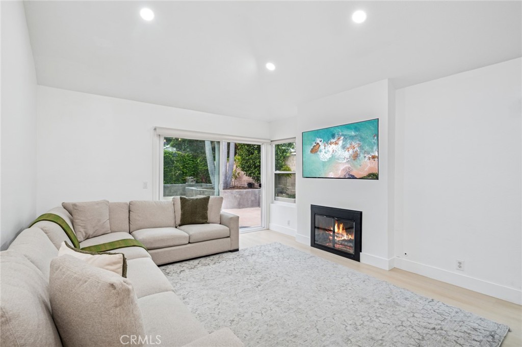 37 Shearwater Place
