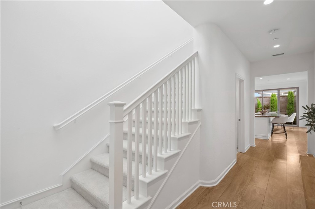 156 Barrow