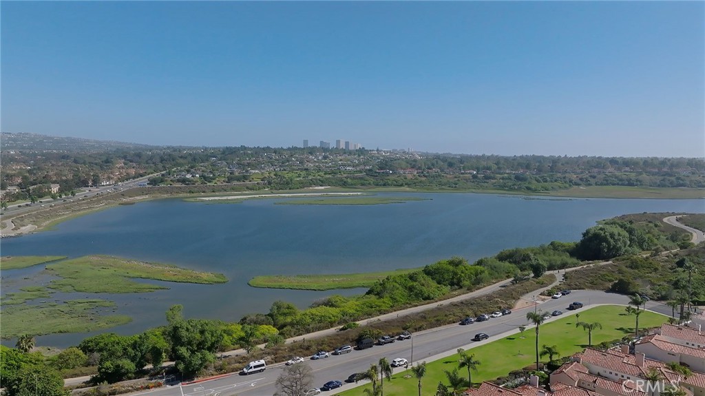 29 Baycrest Court 16