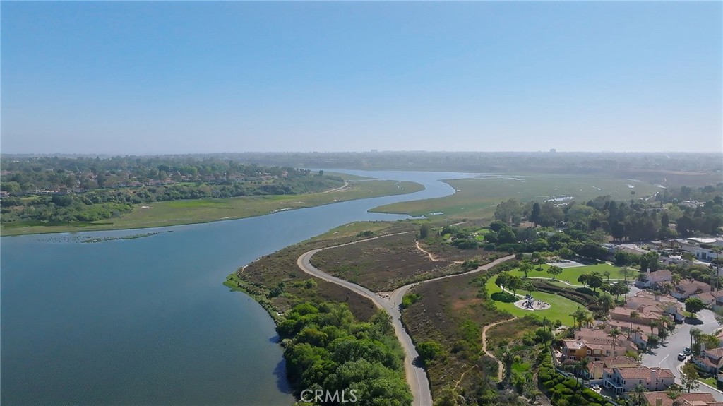 29 Baycrest Court 16