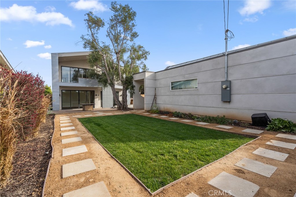 2613 Willo Lane