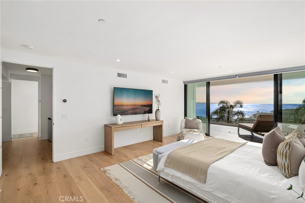 654 Canyon View